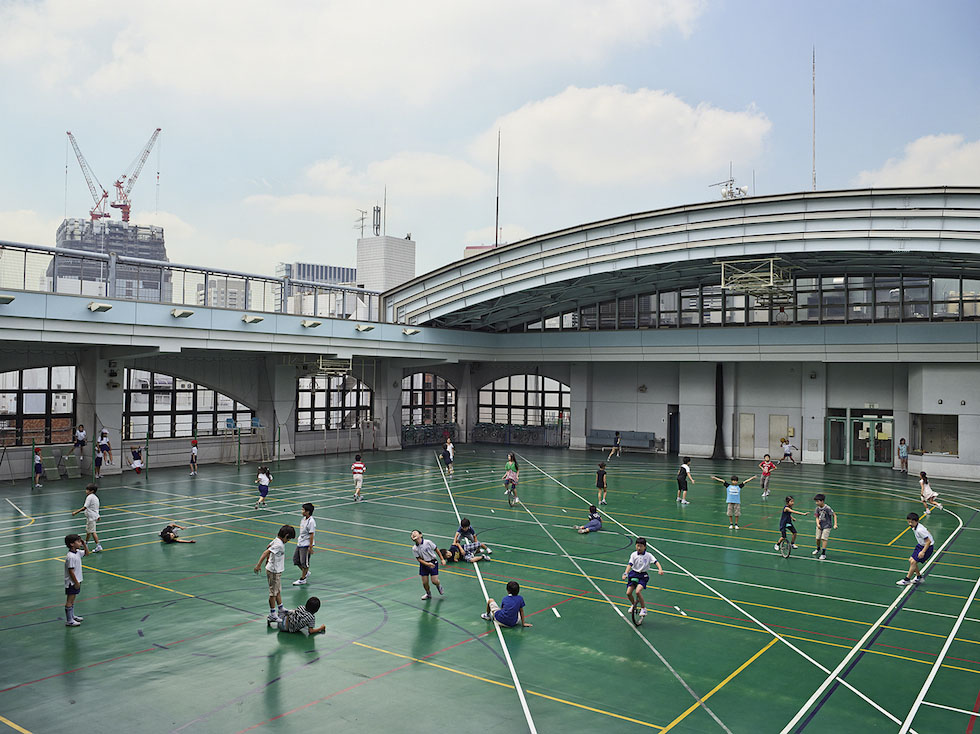 Shohei Elementary School Tokyo, Giappone © James Mollison - Playground