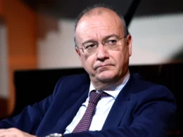 valditara cellulari in classe