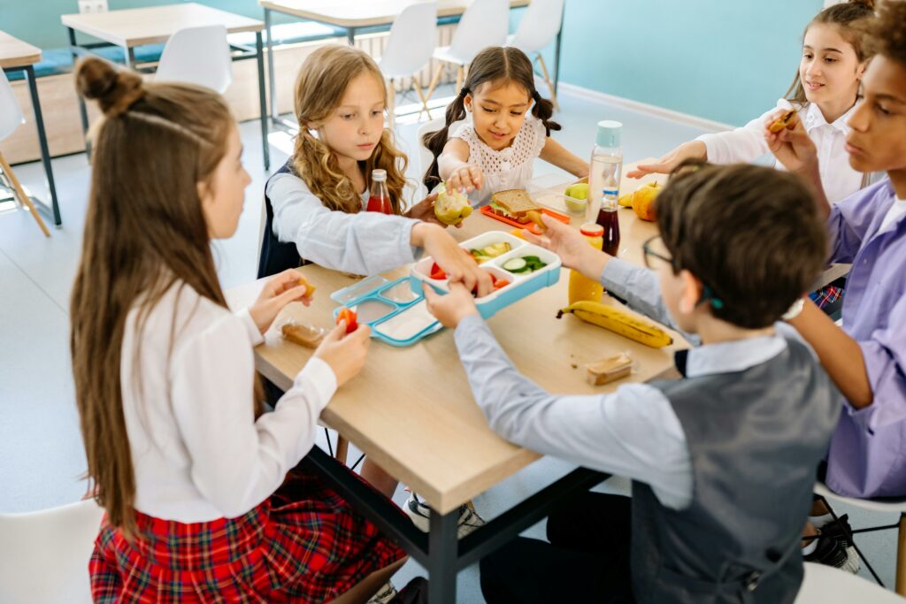 bambino bagno scuola